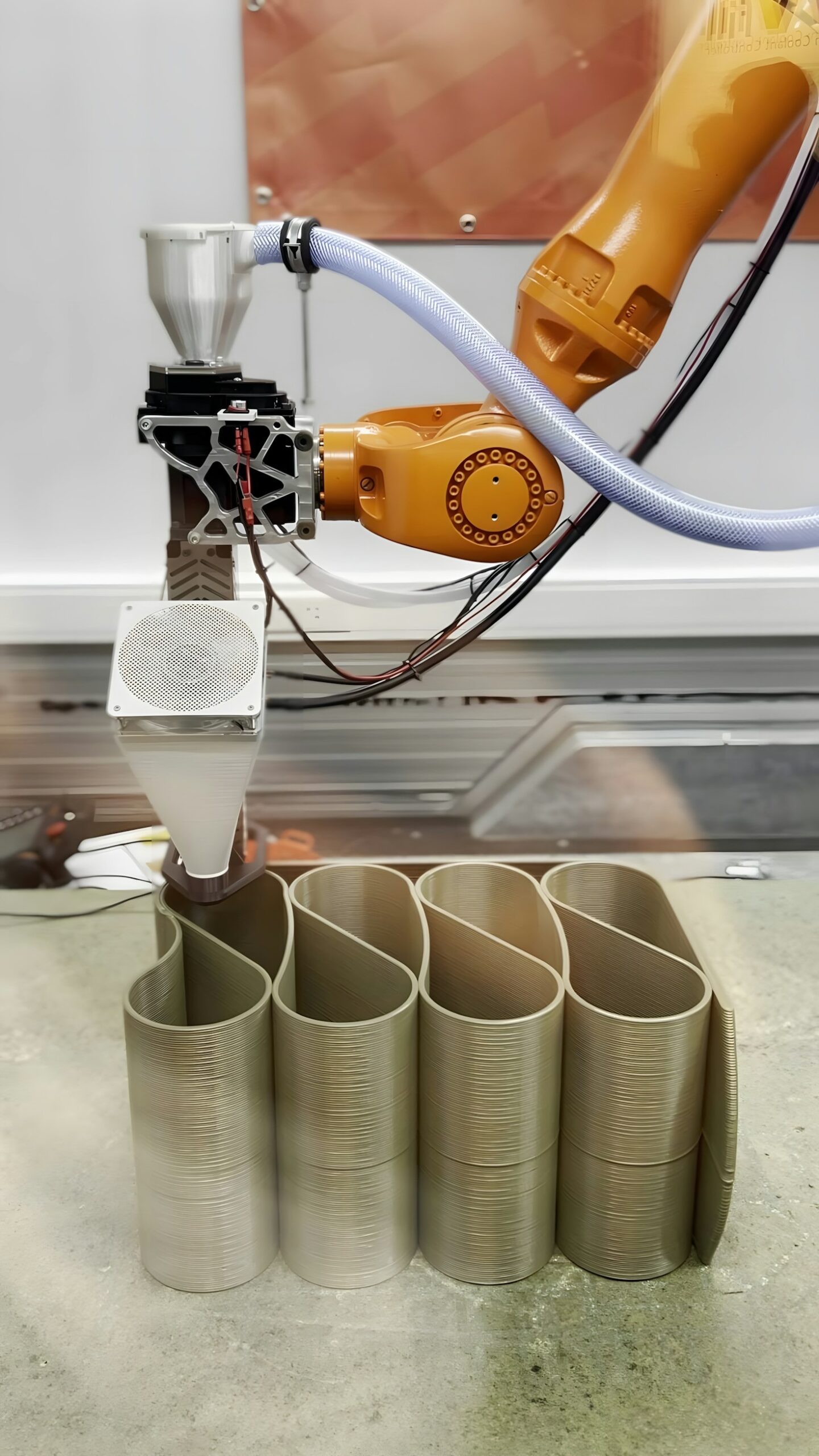 Blockchain’s Impact on Decentralized Manufacturing